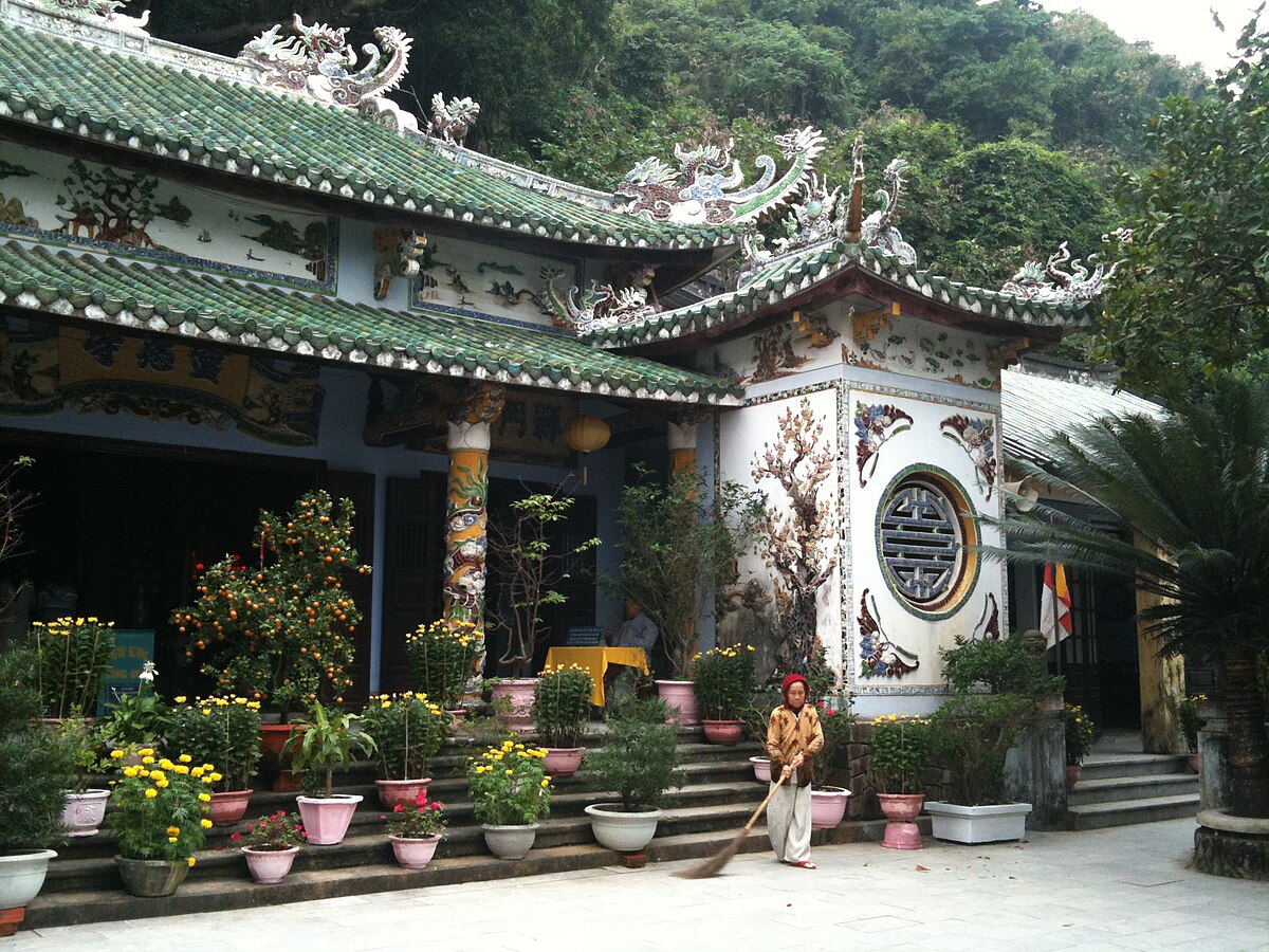 Linh_Ung_Pagoda_Marble_Mountain