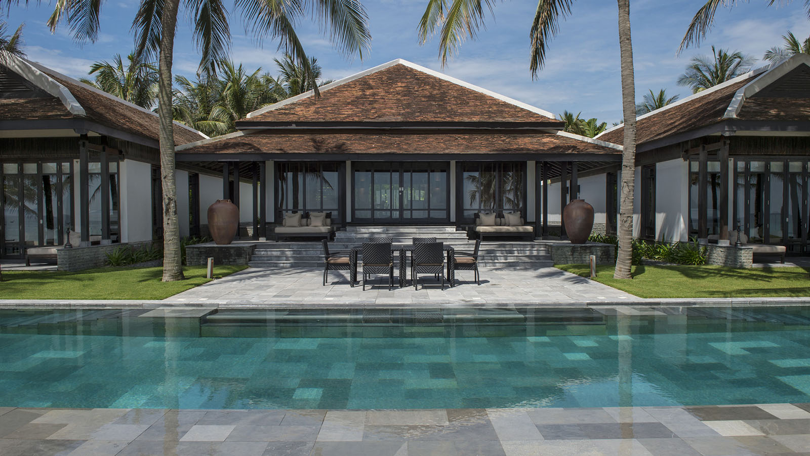 four-seasons-resort-the-nam-hai