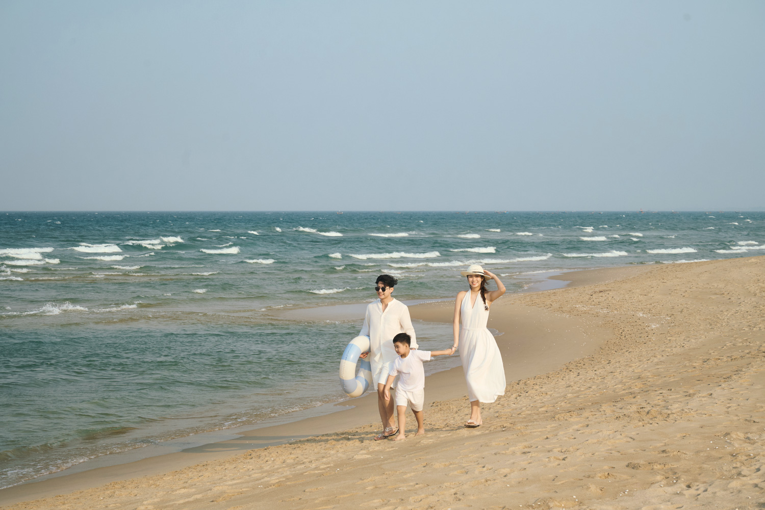 non-nuoc-beach-resort