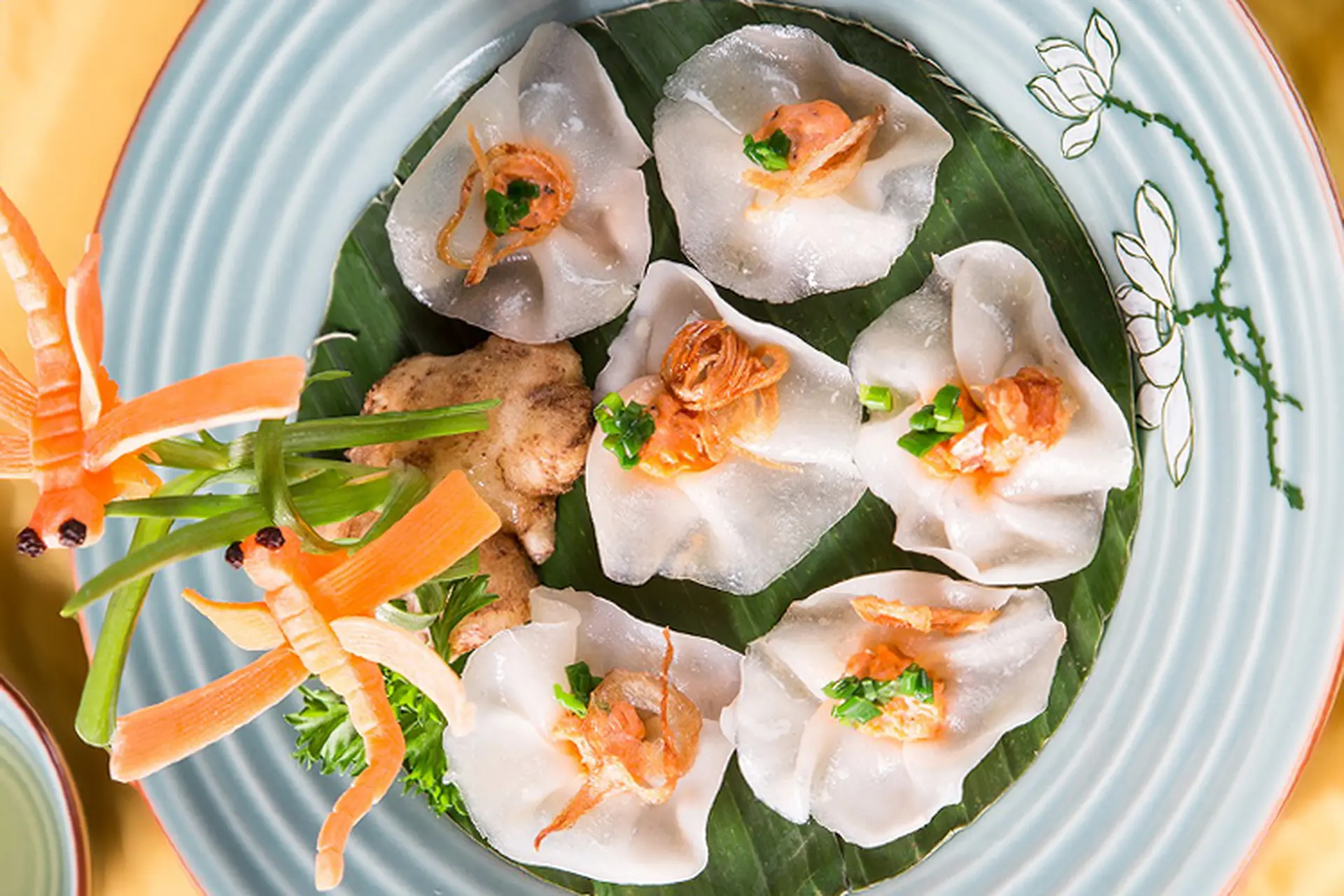 banh-hoa-hong-hoi-an
