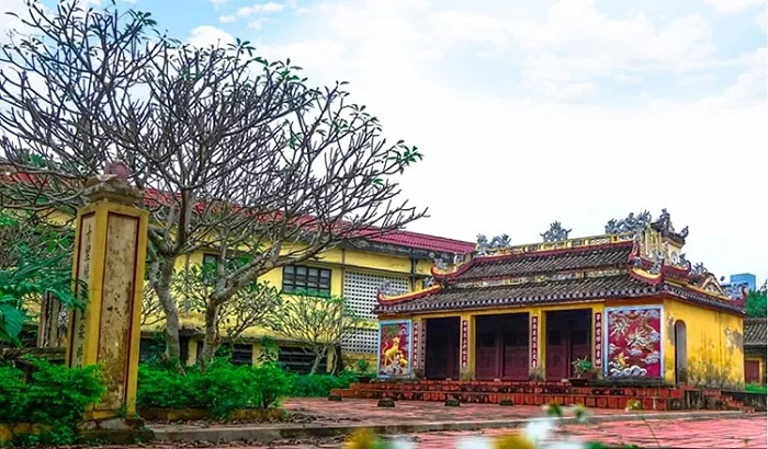 lang-banh-trang-tuy-loan-5_1632485012